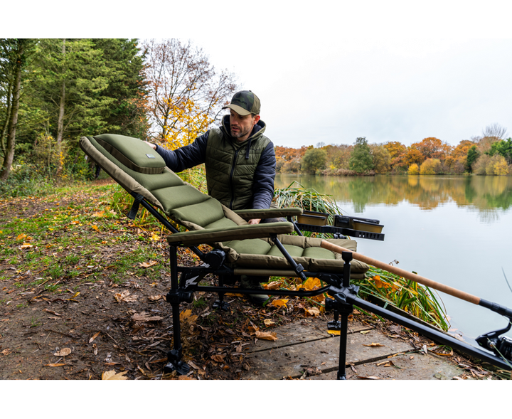 S23 - Supa Deluxe Accessory Chair II