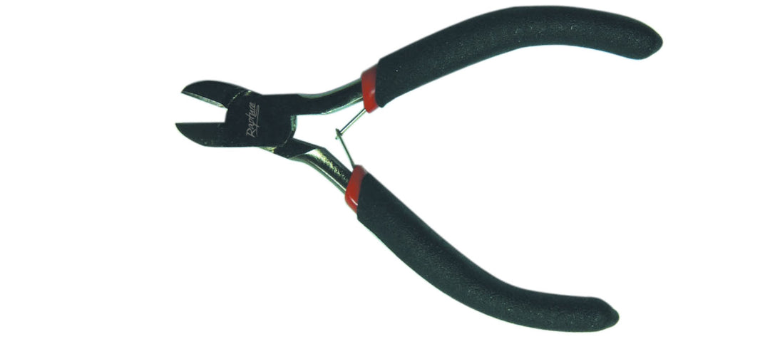 CUTTING PLIERS