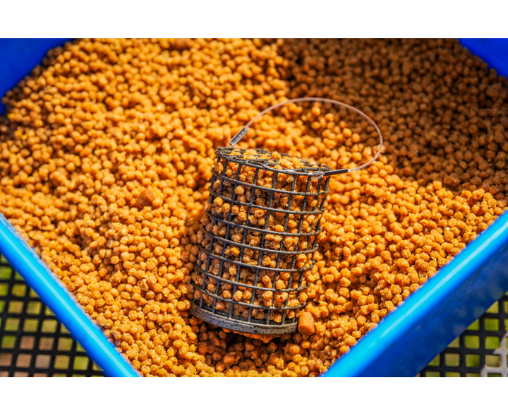 Wire Bait Up Feeder
